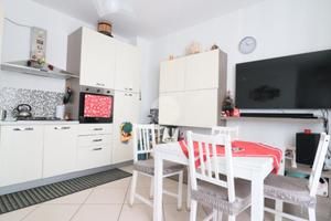 CASA SEMINDIPENDENTE A GROTTAMMARE