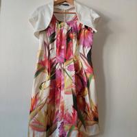 Abito con coprispalle