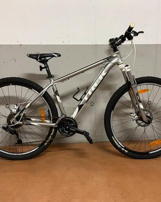 MTB TREK