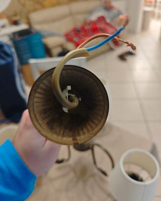 Lampadario e lampada a muro 
