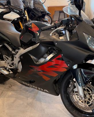 Honda CBR 600 F