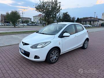 Mazda 2 Mazda2 1.3 16V 75CV 5p. Easy