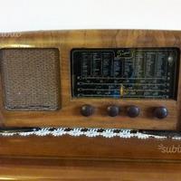 Radio singer mod 504 lusso epoca