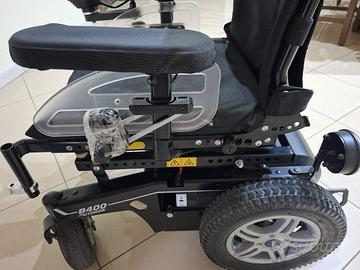 Carrozzina disabile elettrica, come da foto