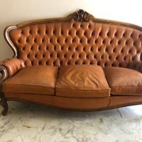 Divano antico massello e pelle