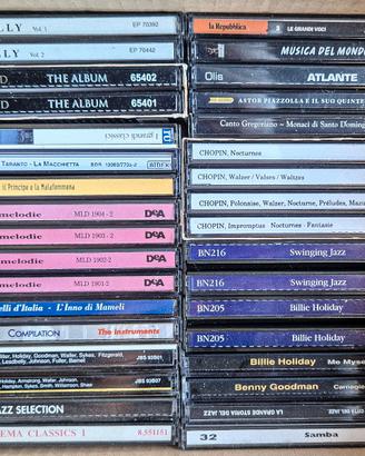 55 CD di musica varia nella scatola originale