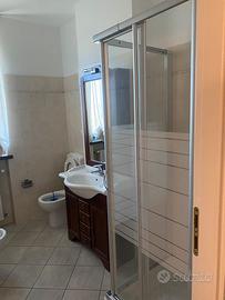 Arredo bagno completo + box doccia vetro