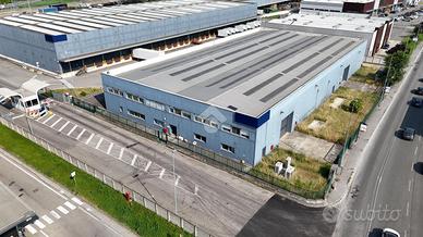 CAPANNONE A SAN GIULIANO MILANESE