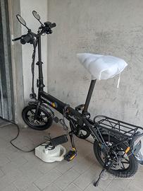 bicicletta elettrica pieghevole 