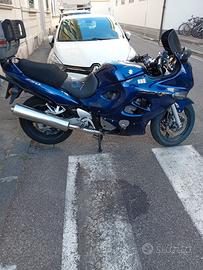 Suzuki GSX 750 F - 2005
