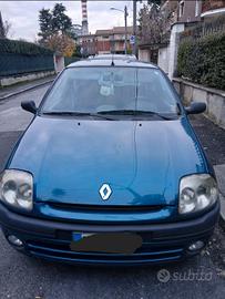 renault clio 1.2 benzina per neopatentati