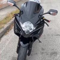 Suzuki gsxr 750