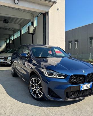 Bmw X2 sDrive18i M Mesh Edition