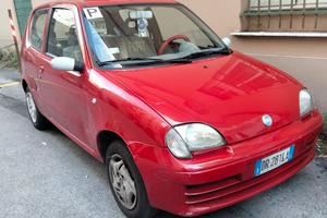 Fiat 600 (Genova)
