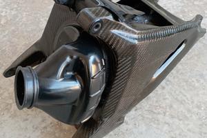 Telaietto yzf 250 carbonio subframe crm