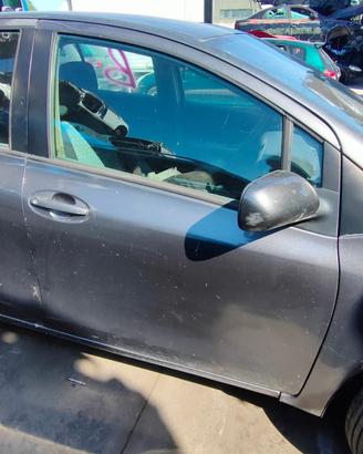 TOYOTA YARIS 2008 PORTA ANTERIORE DX