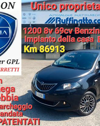Lancia Ypsilon 1.2 69 CV 5 porte GPL Alberta Ferre