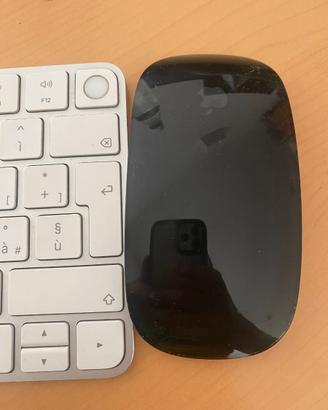 magic keyboard con touch id e magic mouse