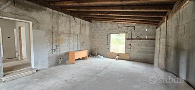 Roccagorga: villa unifamiliare con giardino