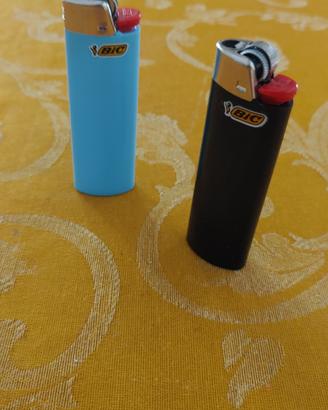 50 accendini Bic