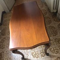 Tavolo come da foto.