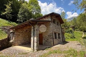 CASA SEMINDIPENDENTE A ONO SAN PIETRO