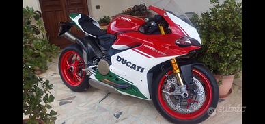 Ducati Panigale 1299 R FE