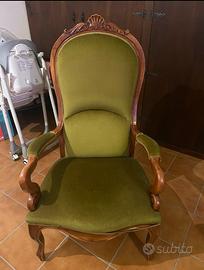 Poltroncina vintage in stle