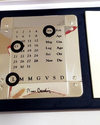 Datario da scrivania in argento di Pierre Cardin