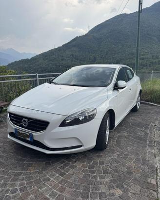 Volvo V40 D3 Momentum