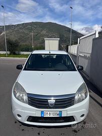 Dacia Sandero 2009