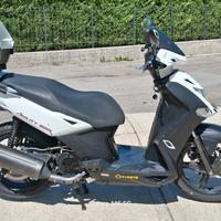 Scooter  Kymco Agility 200i 