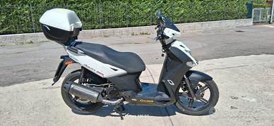 Scooter  Kymco Agility 200i 