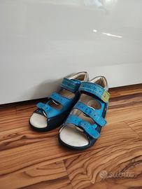 sandali estivi in pelle TG24 