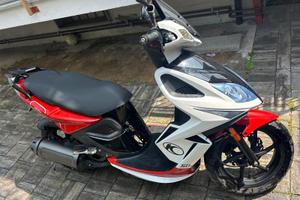 Scooter 50 kimco super 8