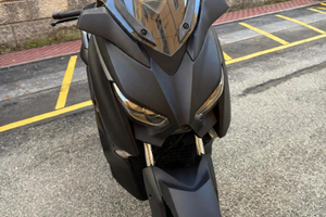 XMAX 300 2020