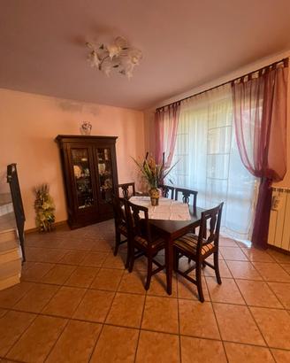 Tenda lino e bastone ferro battuto