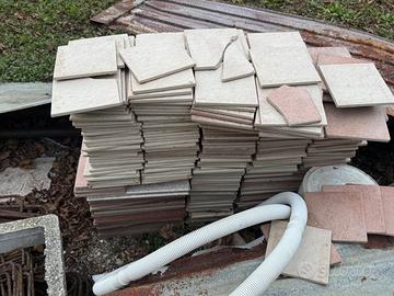 piastrelle varie 15x15
