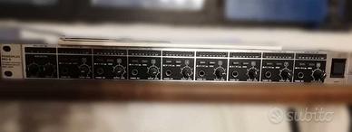 BEHRINGER Powerplay PRO-8 HA8000