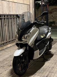 Yamaha X max 125 - 2011