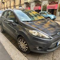 FORD Fiesta 1.2 82 CV 5 porte Titanium