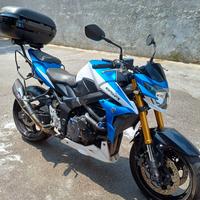 Suzuki GSR 750 - 2015