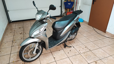 Honda Vision 110 - 2012