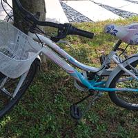 Bicicletta per ragazzina