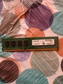 Ram  2GB x PC