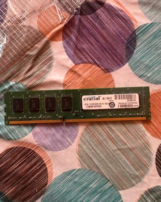 Ram  2GB x PC