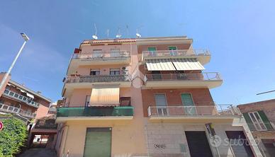 2 LOCALI A ROMA