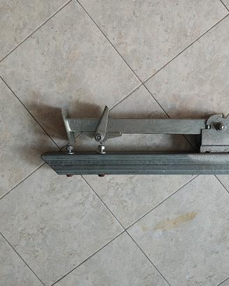 piedini stabilizzatori camper