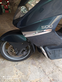 Aprilia Atlantic 500