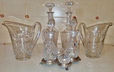 Servizio Bicchieri di cristallo a calice e corredo